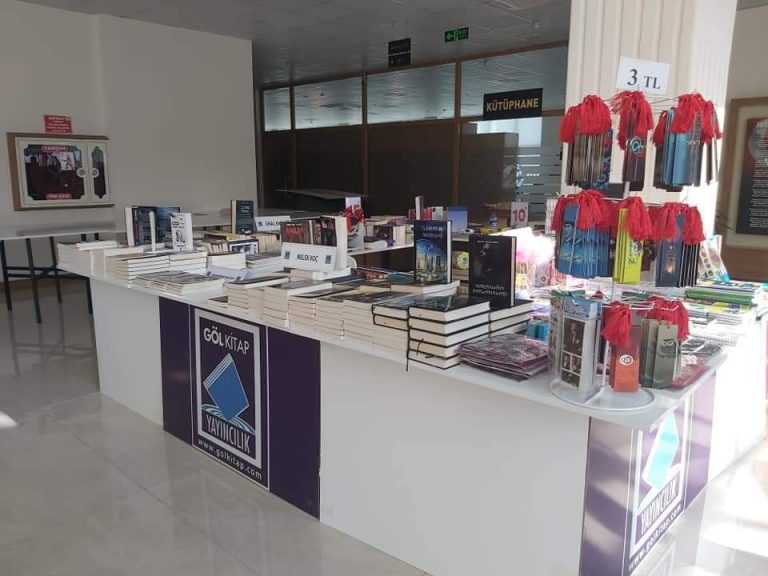 GÖL KİTAP 1. KUMLUCA KİTAP FUARINDA BÜYÜK İLGİ GÖRDÜ