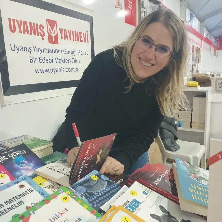 Yazar Tuğçe GÜZEL Röportajı