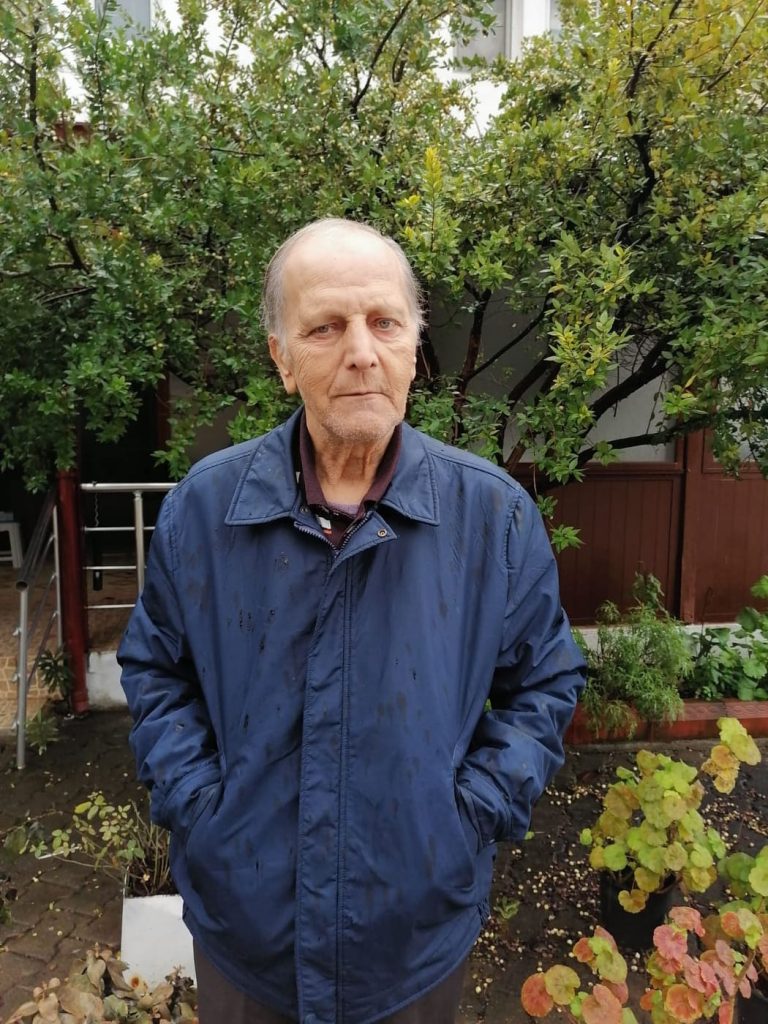 YİNE HASRETİNLE BERABERDİM