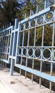 “İnsan Biraz Sırdır”