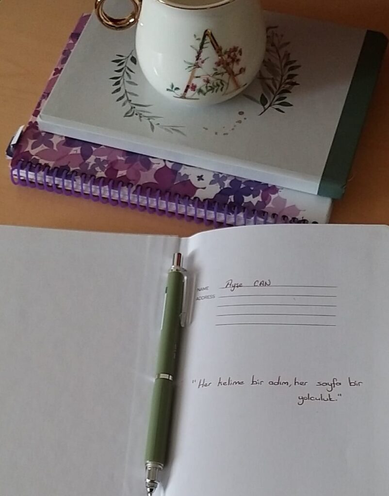 “Okumanın Yazıya Dönüşen Sessiz Mimarisi”