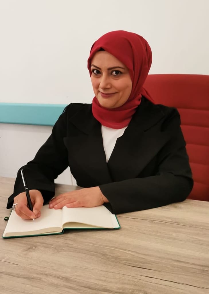 Türk Edebiyatında Sesi Duyulan Kadın Şairler Var: Keziban Arıkan